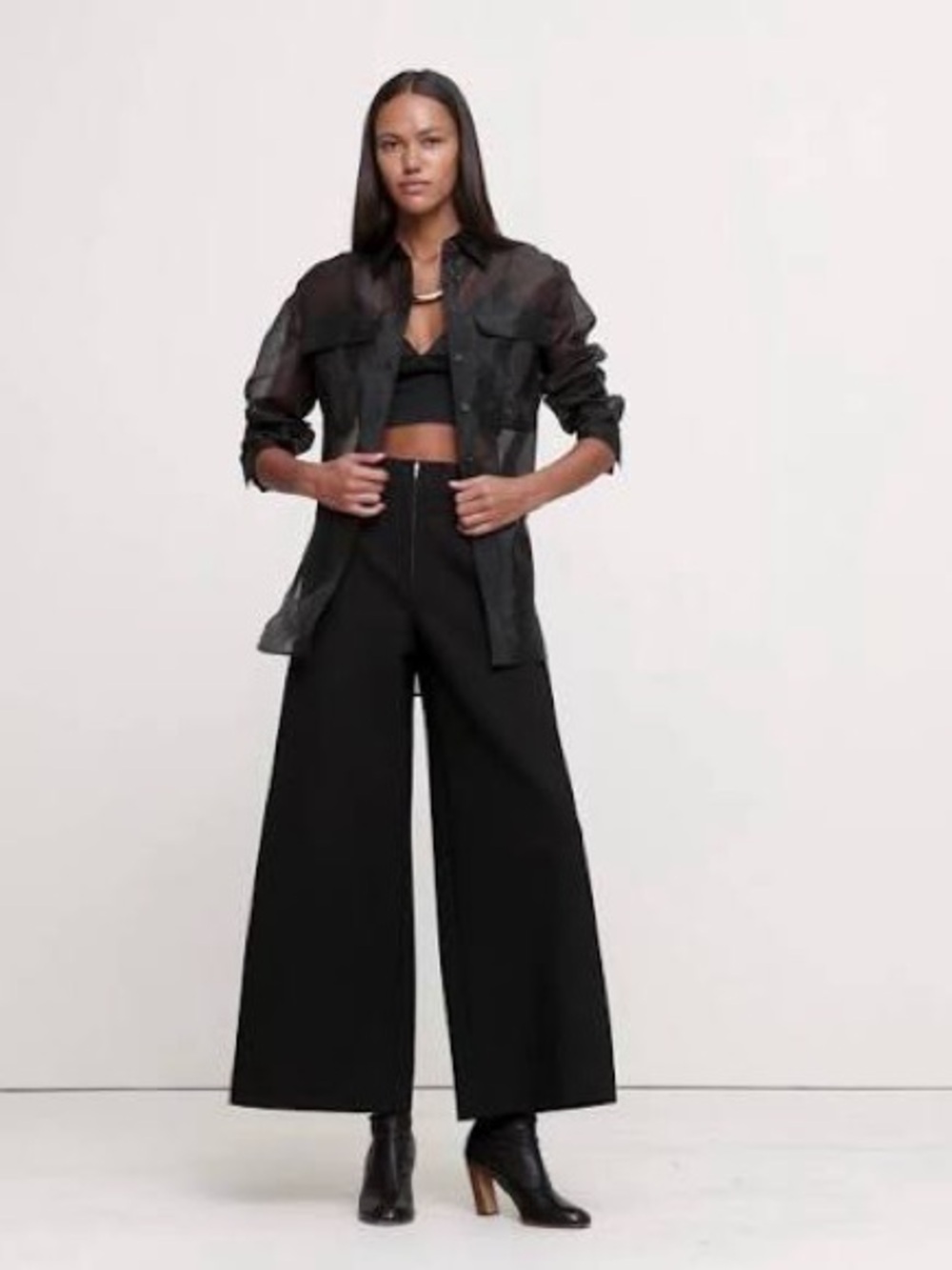 BANANA REPUBLIC WIDE-LEG CROP EVERYWHERE PONTE PANT - Picture 4 of 9